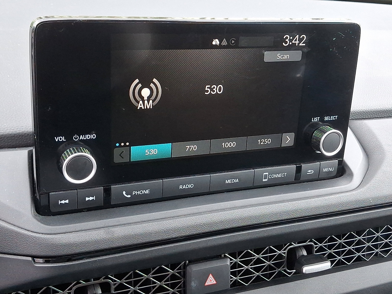 Used 2023 Honda Accord EX image 18