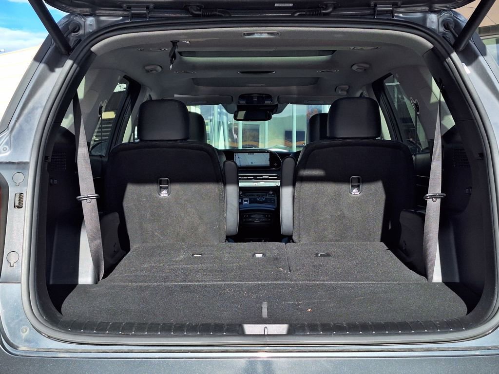 Used 2021 Hyundai Palisade Limited w/ Cargo Package image 29