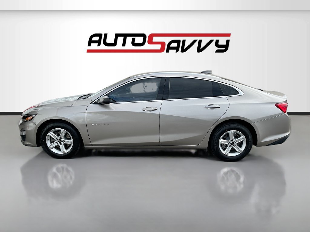Used 2025 Chevrolet Malibu LS FWD image 4
