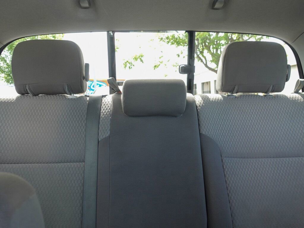 Used 2015 Toyota Tacoma 4x4 Double Cab w/ Convenience Package image 16