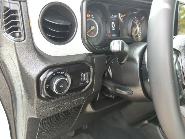 Used 2024 Jeep Wrangler Unlimited Sport AWD/4WD image 14