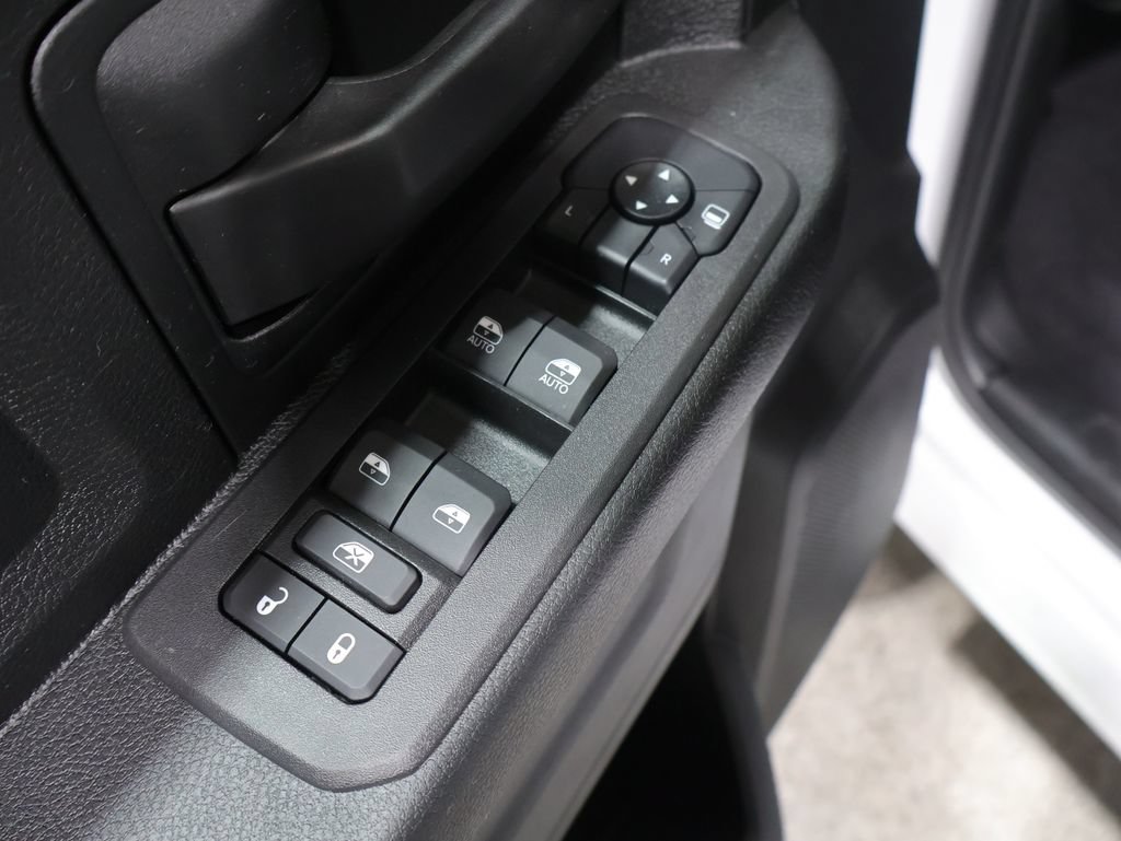 Used 2025 RAM 3500 Tradesman AWD/4WD image 13