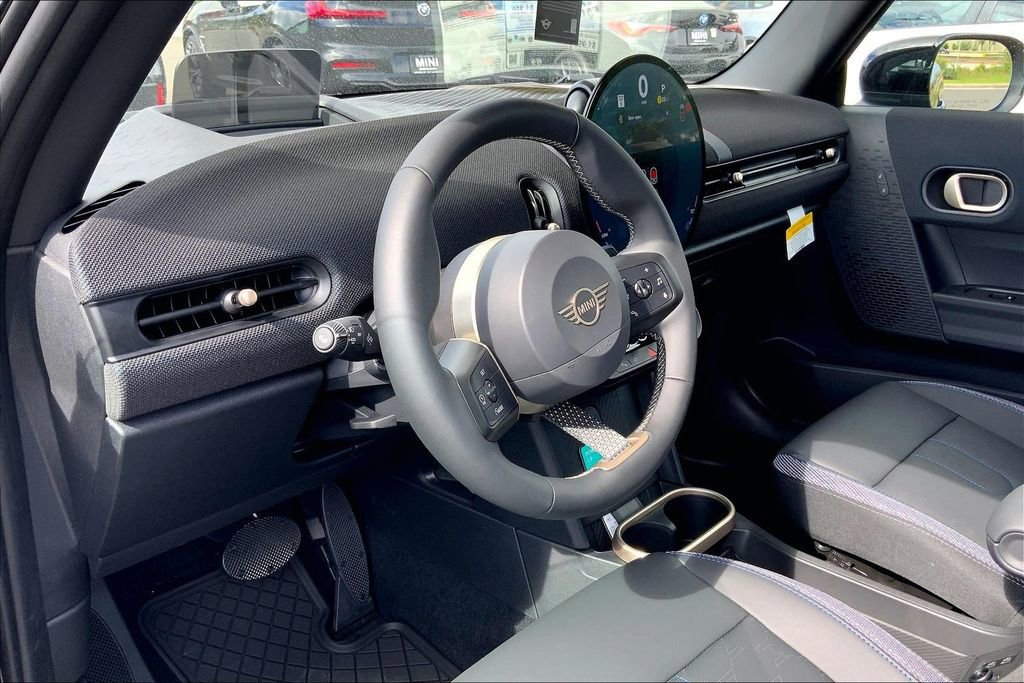 New 2026 MINI Cooper 2-Door Hardtop image 8