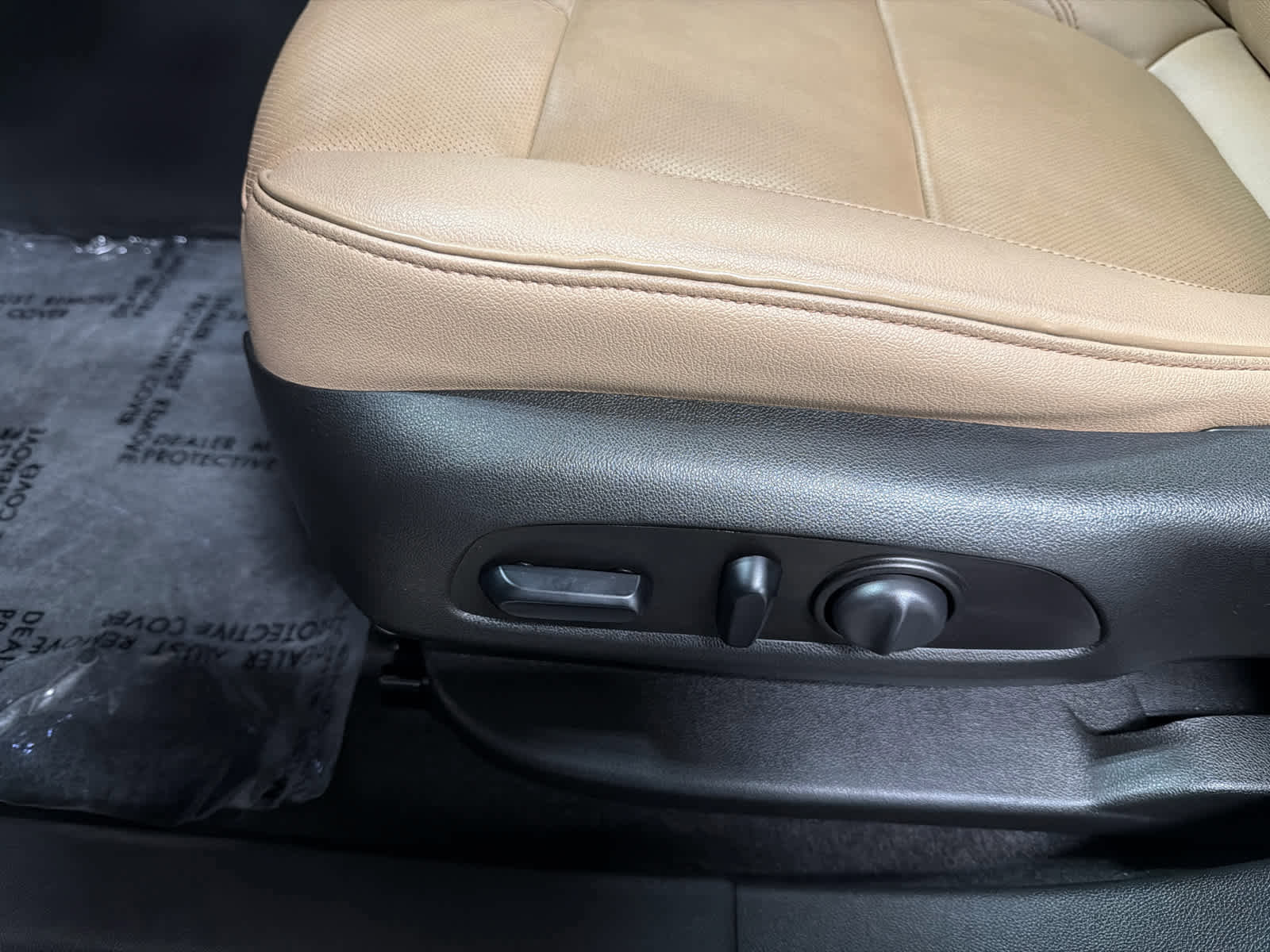 Used 2022 Chevrolet Blazer Premier w/ Enhanced Convenience Package image 13