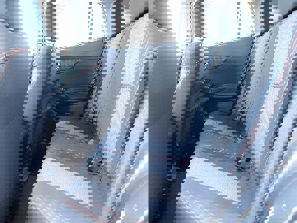 Used 2021 Subaru Crosstrek 2.0i Premium image 18