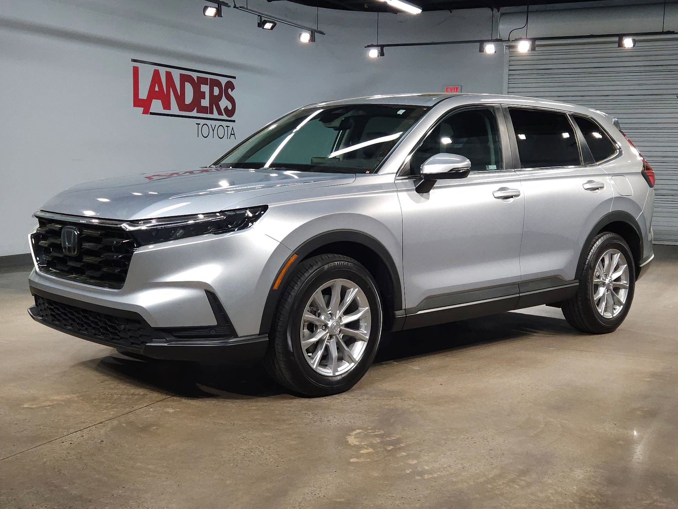 Used 2025 Honda CR-V EX-L image 3