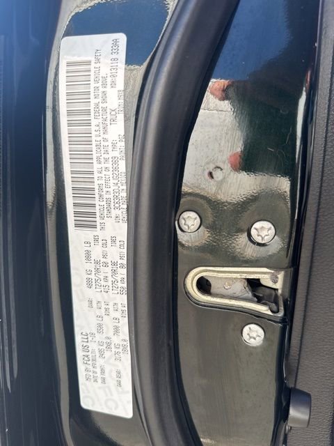 Used 2018 RAM 3500 SLT w/ Snow Chief Group image 22