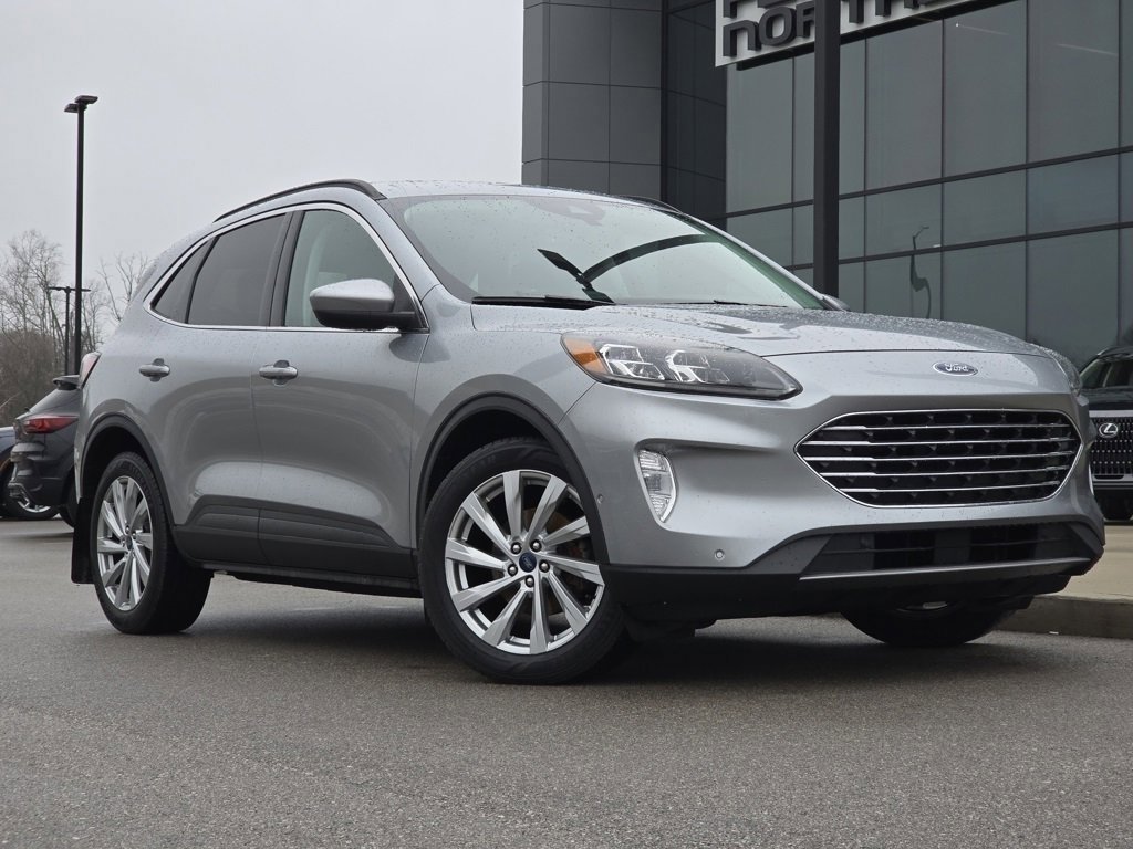 Used 2022 Ford Escape Titanium w/ Titanium Elite Package image 2