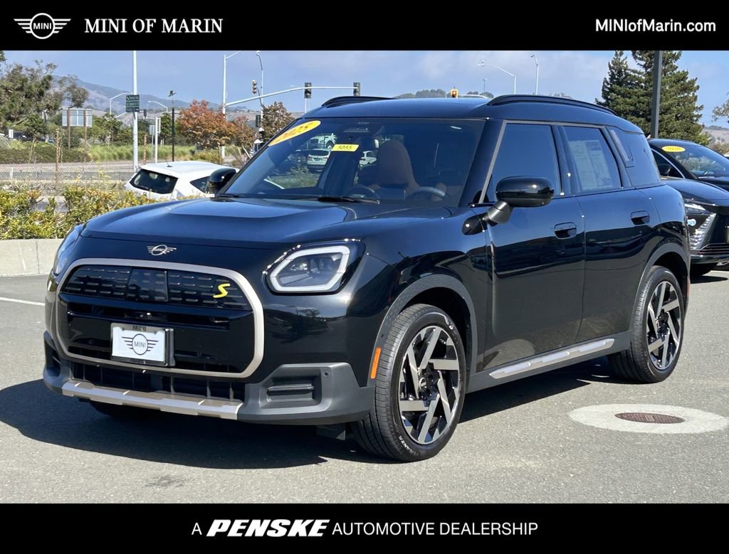 Used 2025 MINI Cooper Countryman SE w/ Comfort Package Max