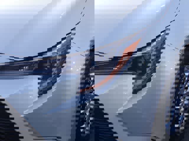 Used 2025 Toyota Corolla LE image 20