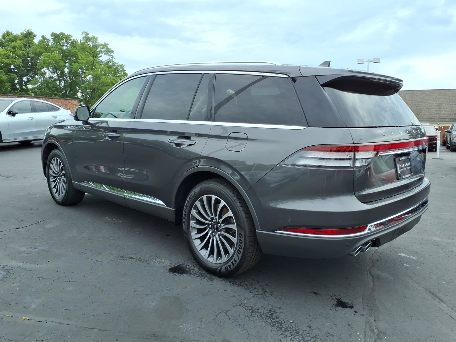 Used 2020 Lincoln Aviator Reserve w/ Equipment Group 201A AWD/4WD image 5