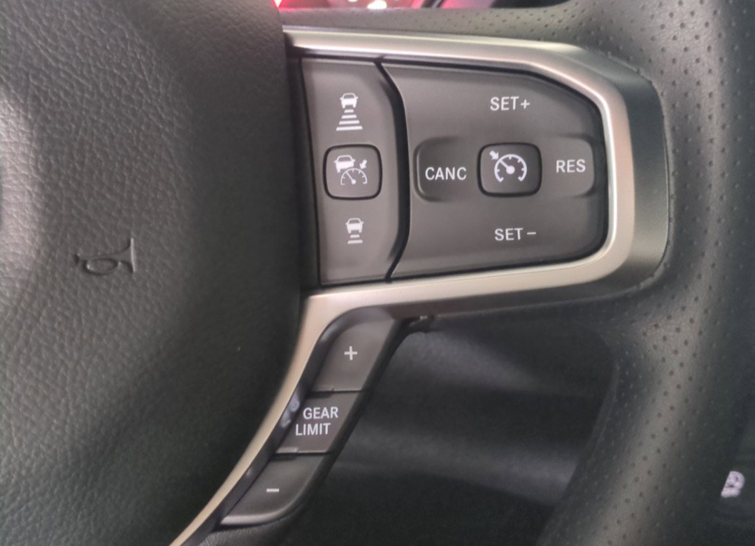New 2026 RAM 1500 Express image 27