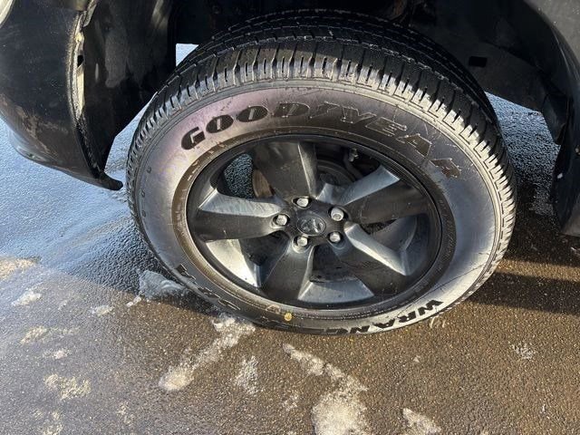 Used 2019 RAM 1500 Express w/ Wheel & Sound Group image 43