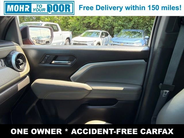 Used 2026 Chevrolet Colorado ZR2 w/ Technology Package AWD/4WD image 29
