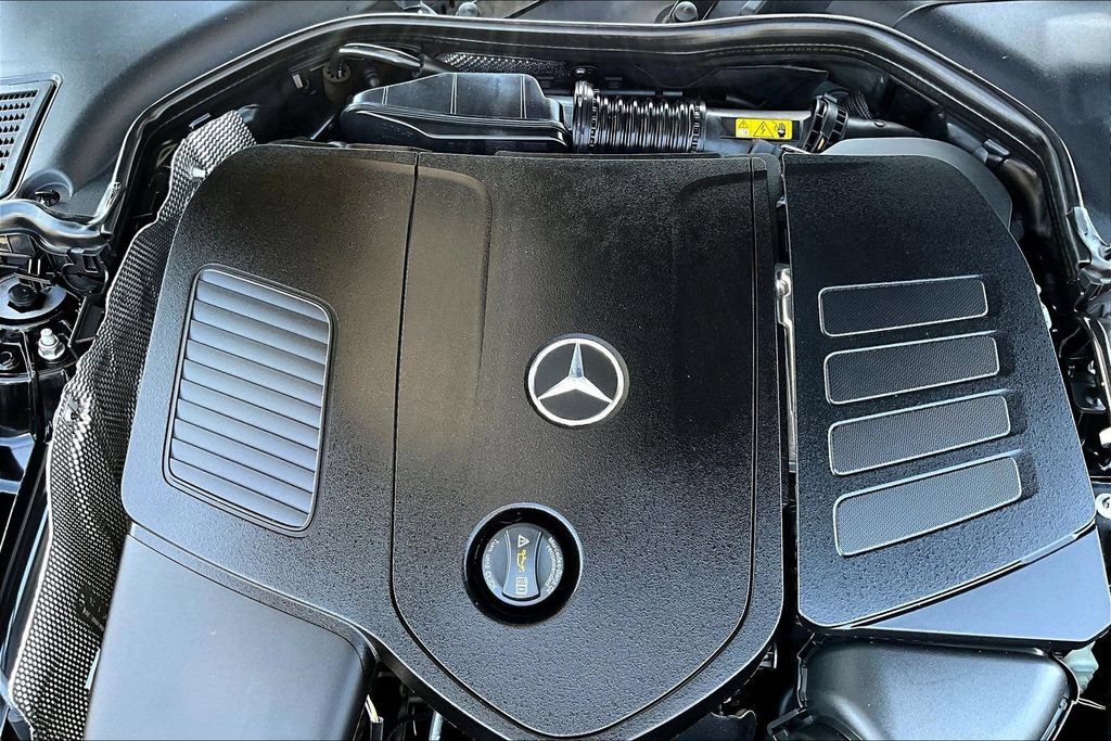Used 2024 Mercedes-Benz C 300 4MATIC Sedan w/ AMG Line w/ Night Package image 31