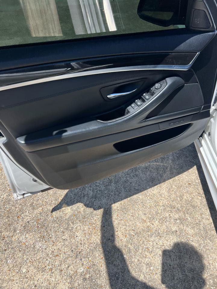 Used 2012 BMW 550i Sedan RWD image 13