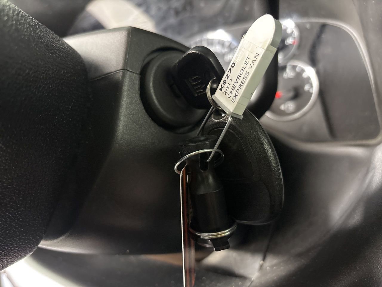 Used 2017 Chevrolet Express 3500 LT w/ LT Preferred Equipment Group image 13