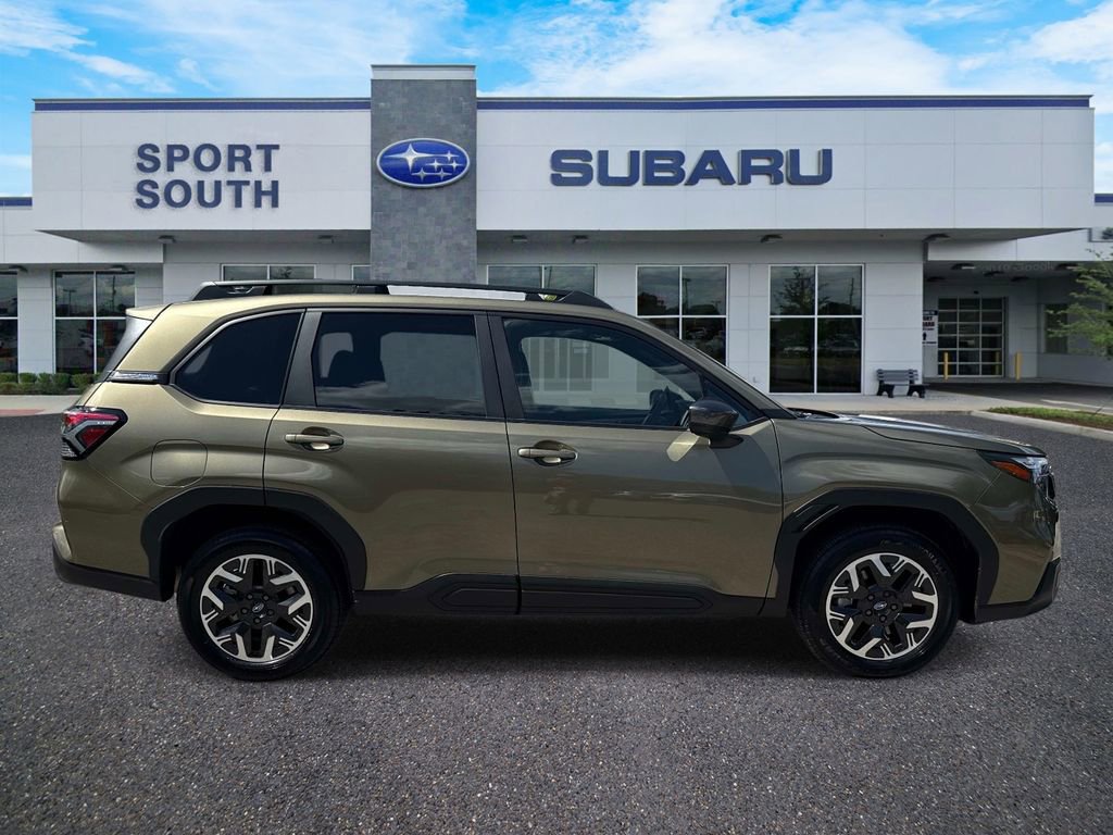 Used 2025 Subaru Forester Premium w/ Convenience Package #1 image 2