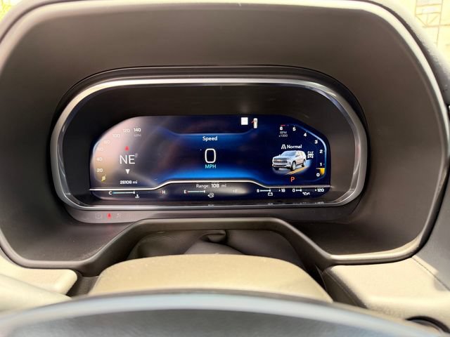 Used 2023 Chevrolet Tahoe Premier AWD/4WD image 21