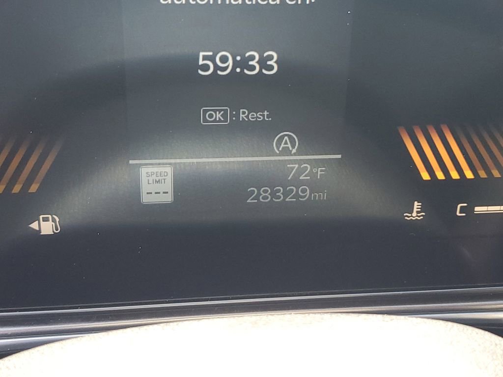 Used 2024 Kia Sorento S AWD/4WD image 32