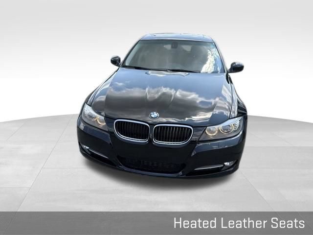 Used 2011 BMW 335i xDrive Sedan AWD/4WD image 5