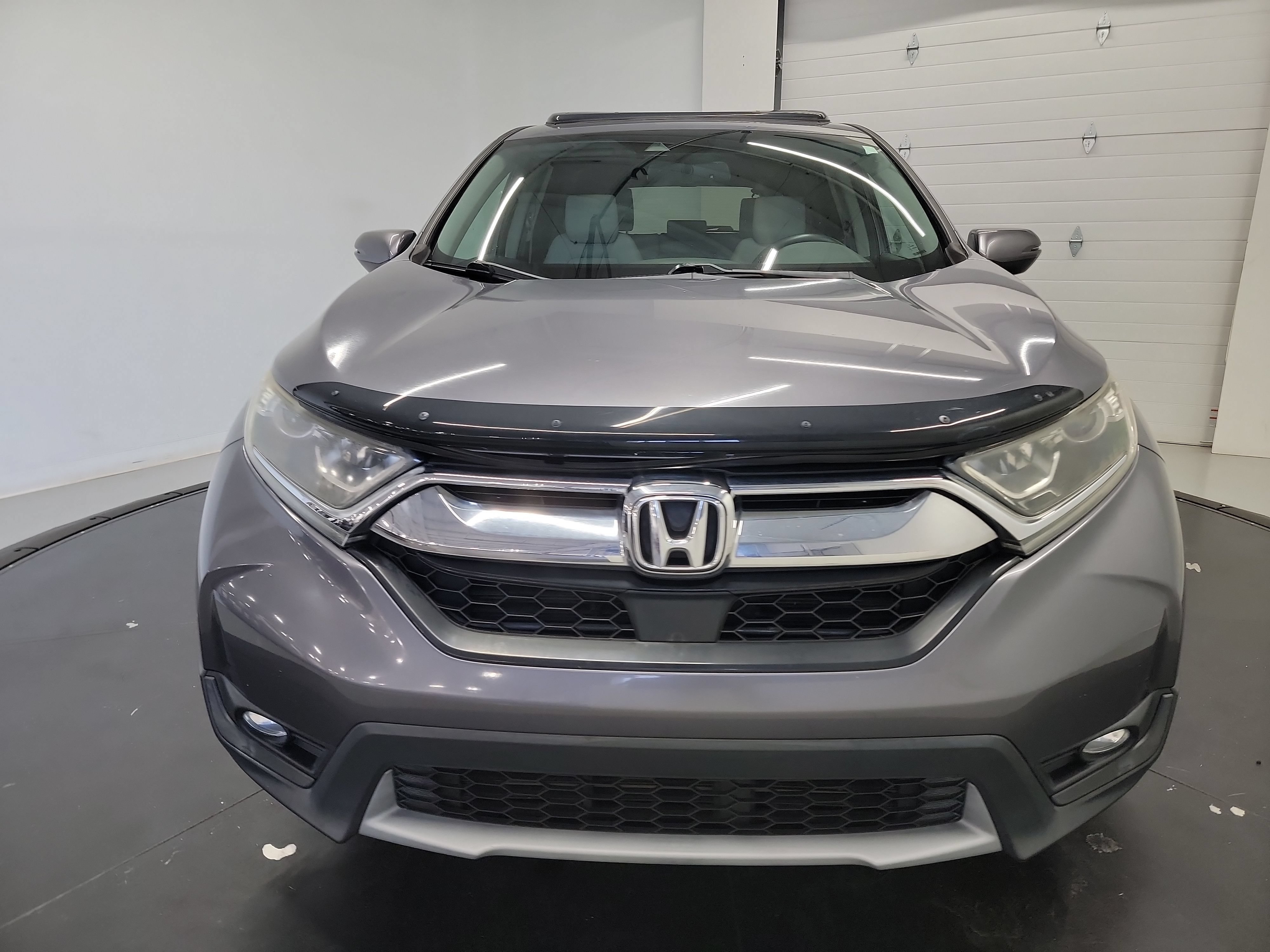 Used 2017 Honda CR-V EX-L image 2