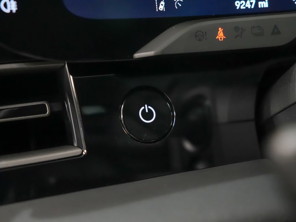 Certified 2025 Porsche Taycan image 26