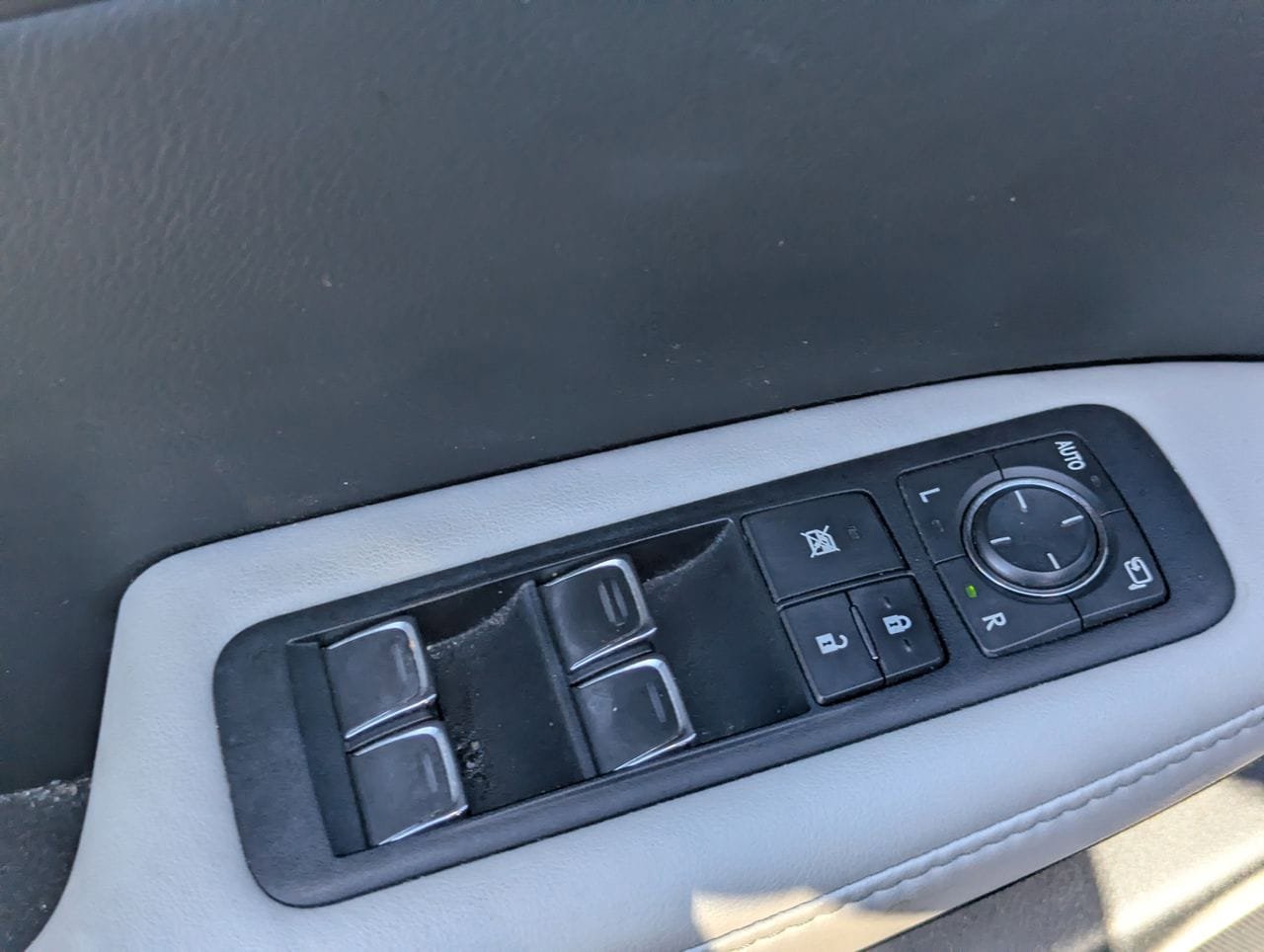 Used 2017 Lexus RX 350 AWD w/ Premium Package image 22