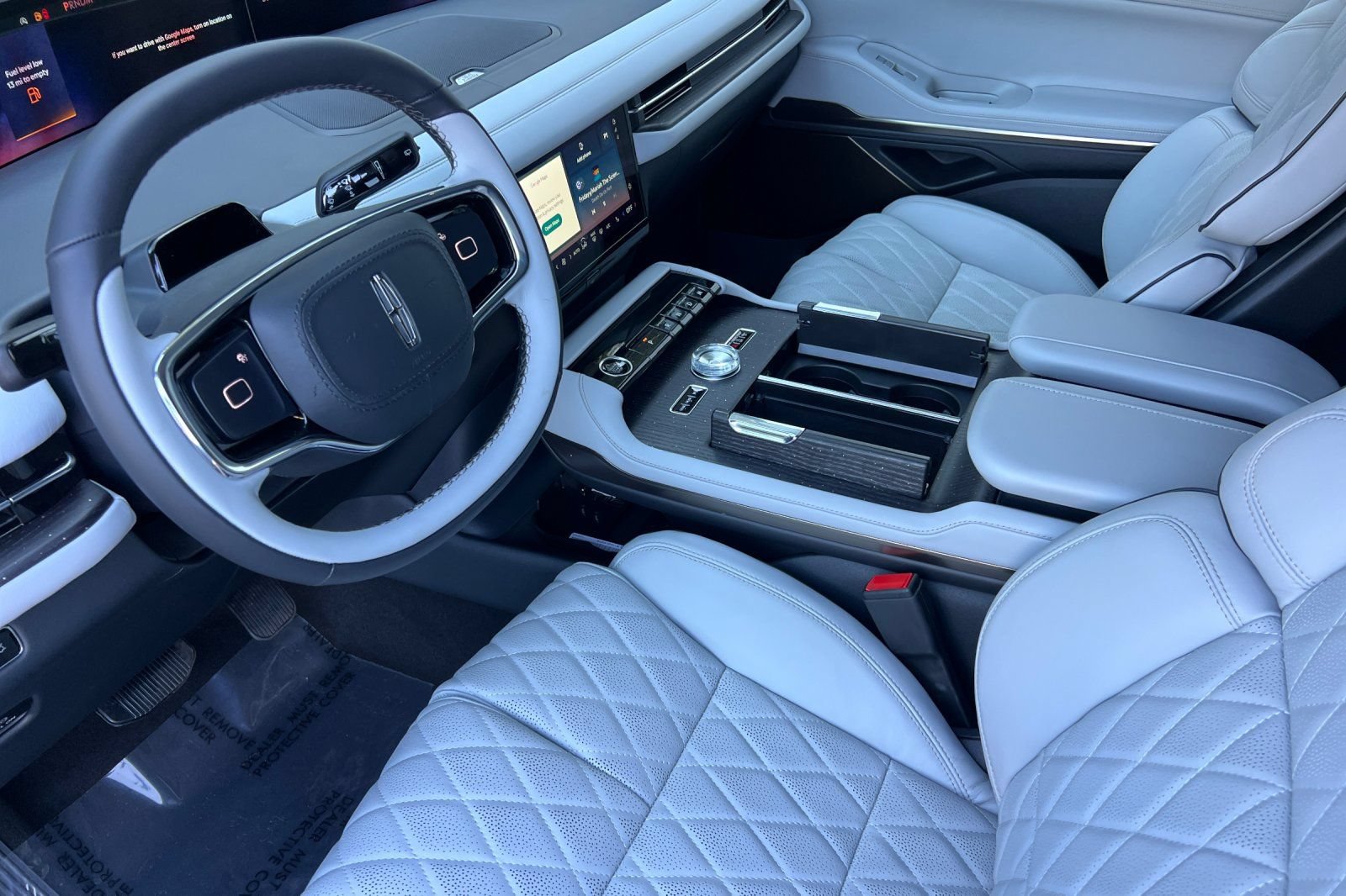 New 2026 Lincoln Navigator L Black Label AWD/4WD image 7