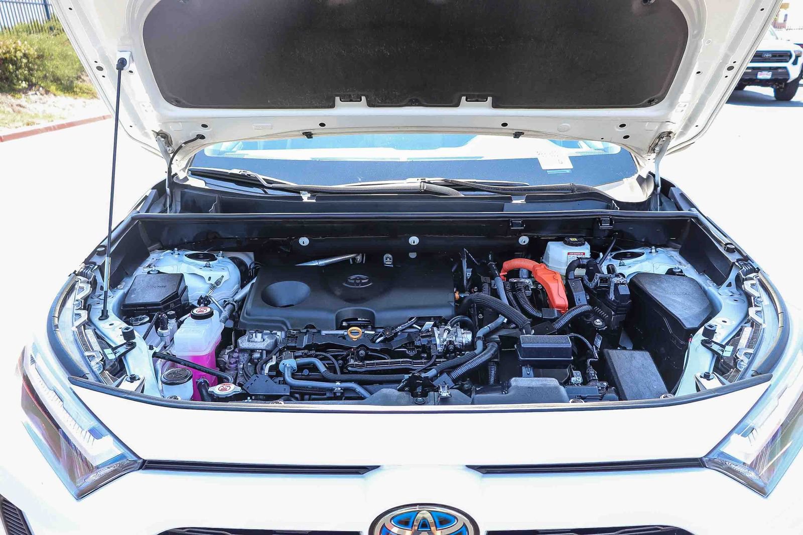 Certified 2023 Toyota RAV4 XLE AWD/4WD image 33