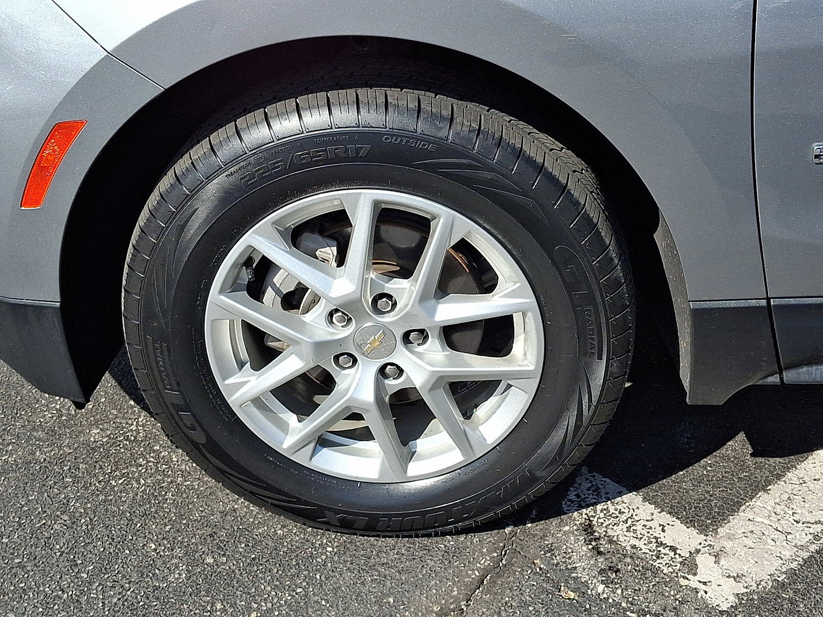 Certified 2023 Chevrolet Equinox LT AWD/4WD image 9