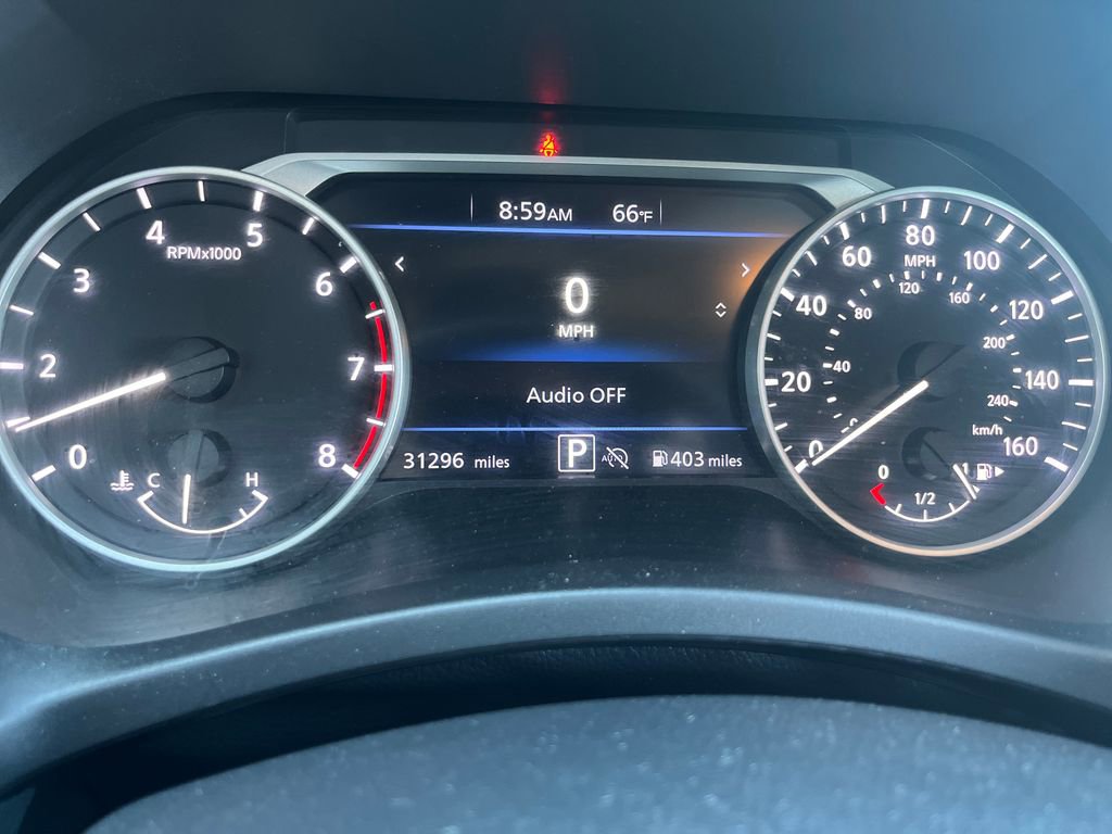 Certified 2025 Nissan Sentra SR image 19