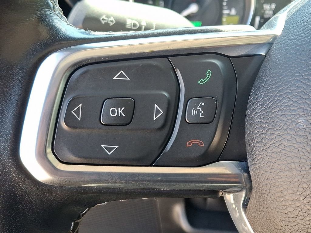 Used 2023 Jeep Wrangler Unlimited Sahara w/ Cold Weather Group AWD/4WD image 21