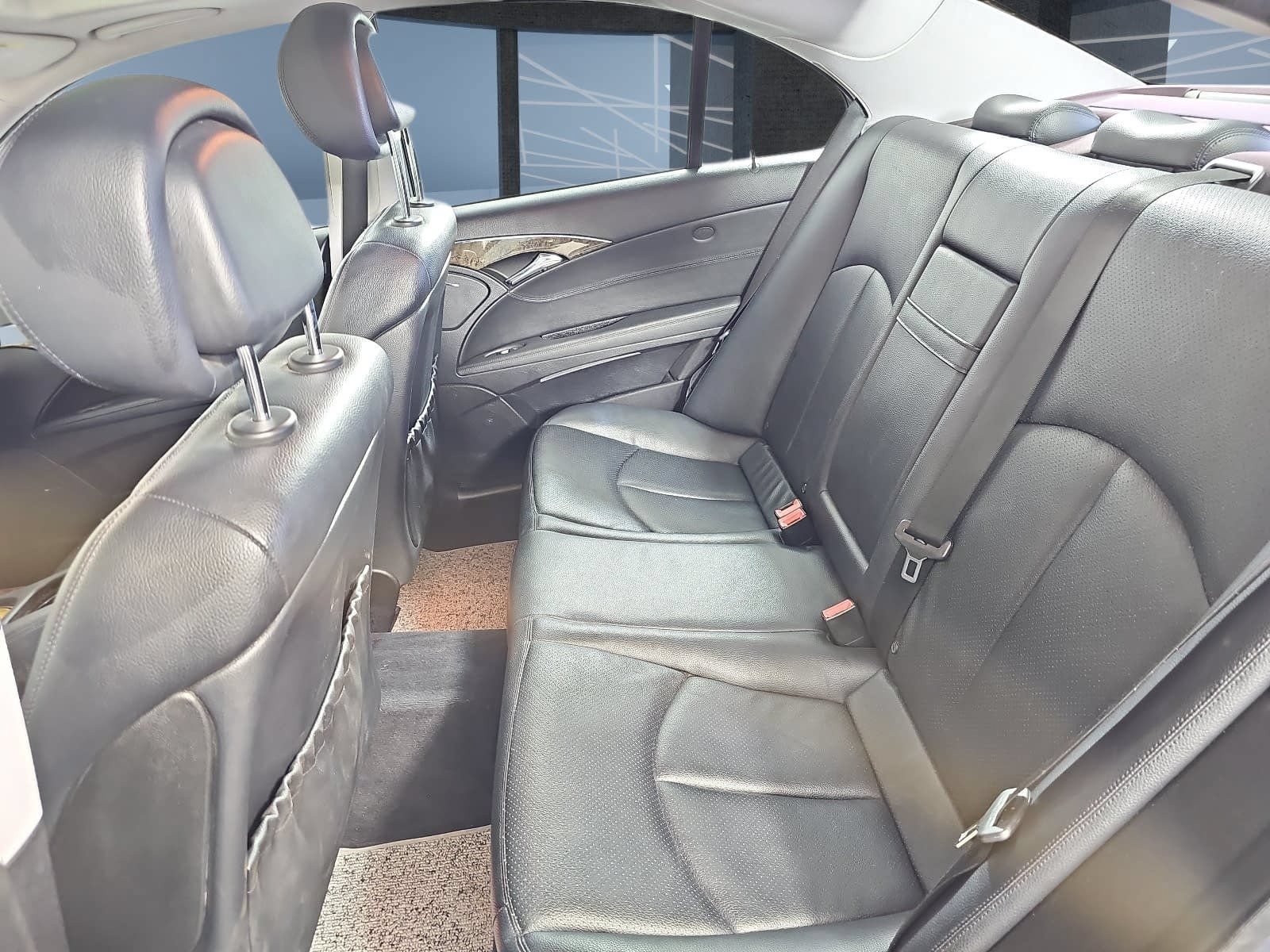 Used 2007 Mercedes-Benz E 350 Sedan image 10