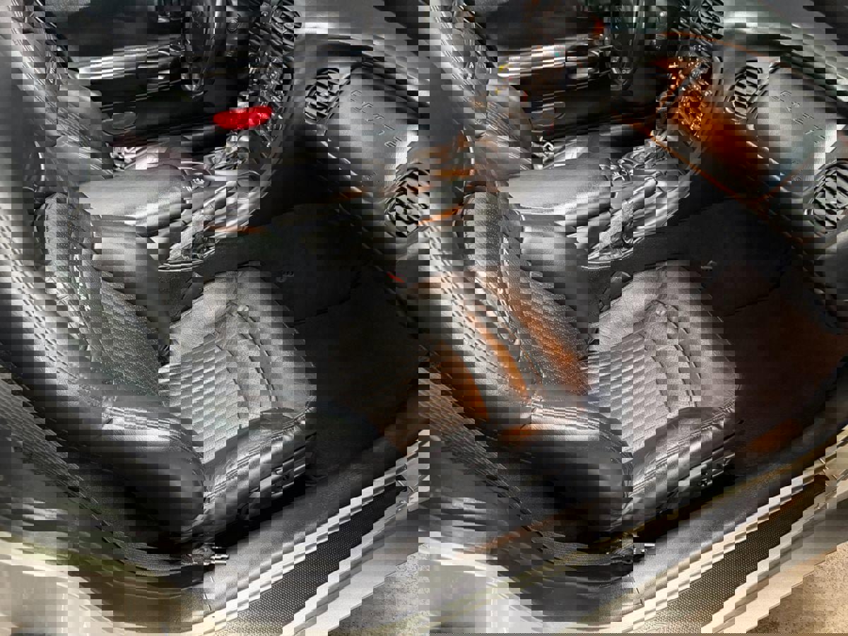 Used 2000 Chevrolet Corvette Convertible w/ Memory Pkg image 15