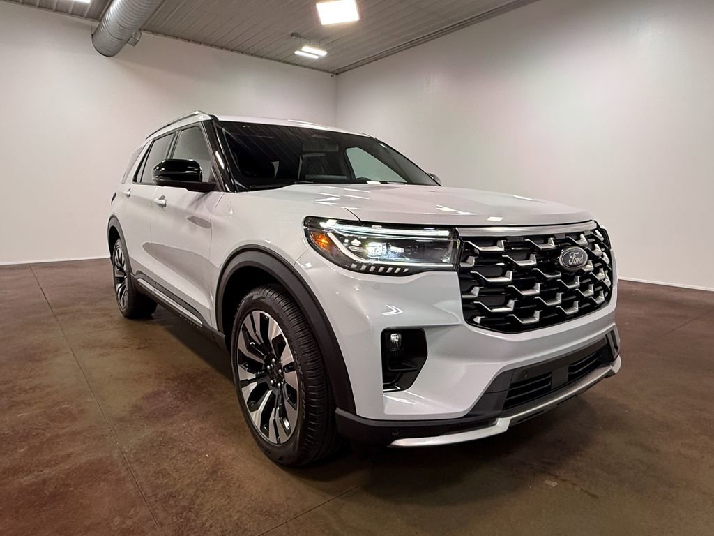 Used 2025 Ford Explorer Platinum w/ LUX Leather Package image 30