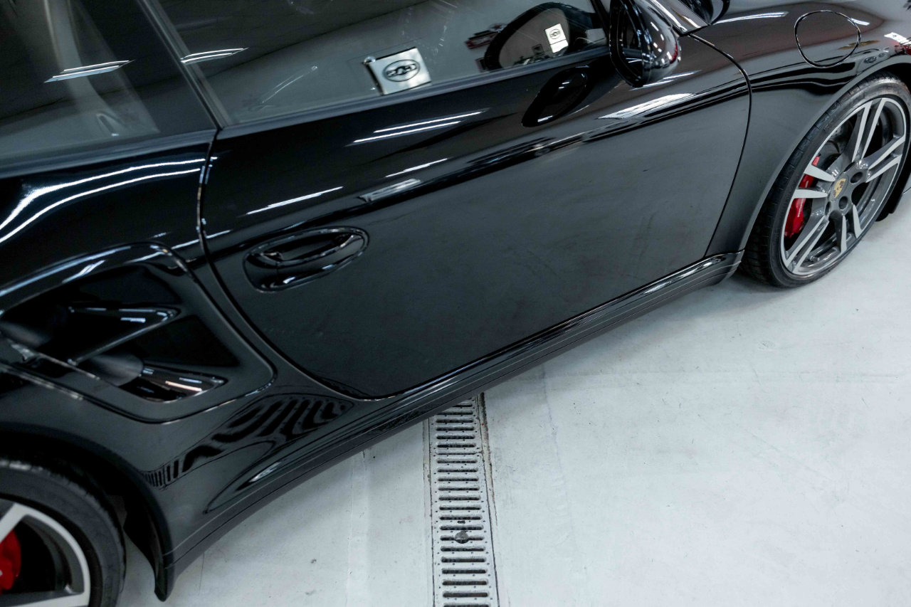 Used 2012 Porsche 911 Turbo image 16