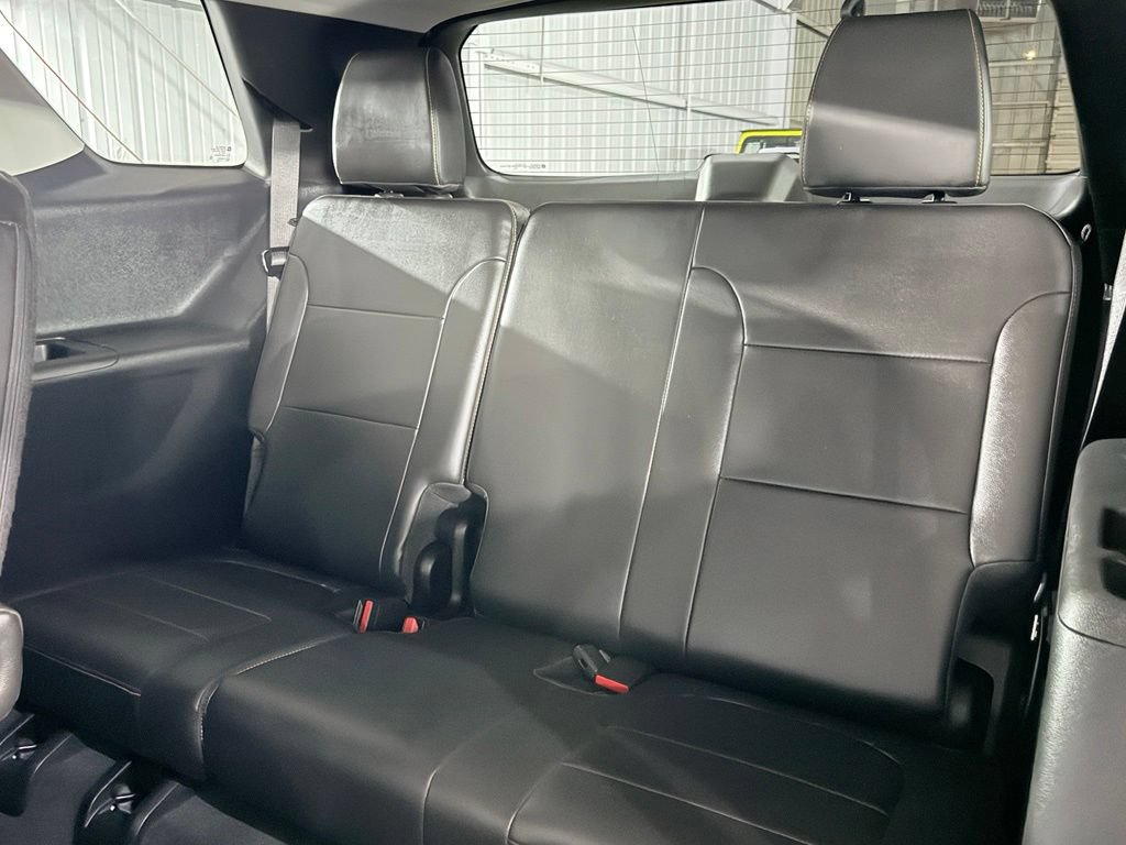 Used 2020 Chevrolet Traverse RS FWD image 22