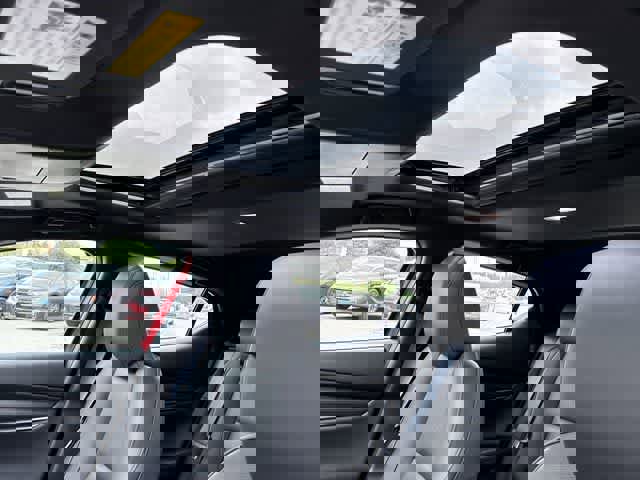 Used 2024 MAZDA MAZDA3 s image 20