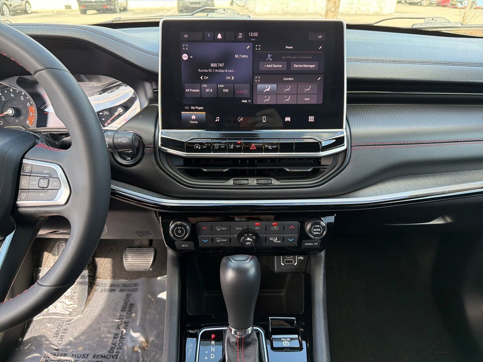 Used 2023 Jeep Compass Trailhawk image 25