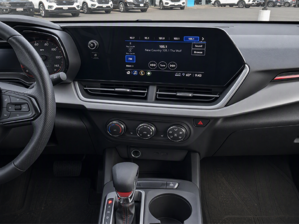Used 2024 Chevrolet Trax RS FWD image 11