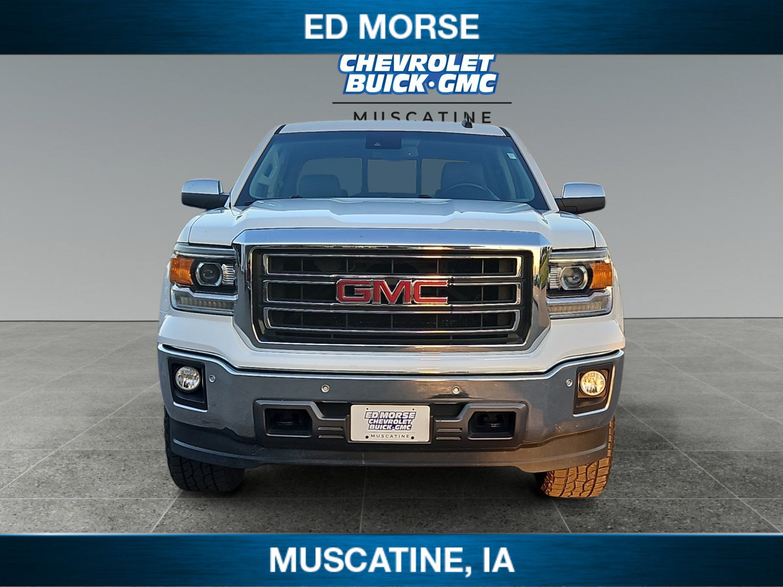 Used 2015 GMC Sierra 1500 SLT w/ SLT Crew Cab Value Package AWD/4WD image 8