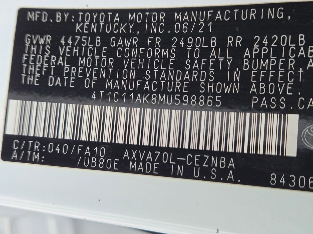 Used 2021 Toyota Camry LE w/ Carpet Mat Package (TMS) image 32