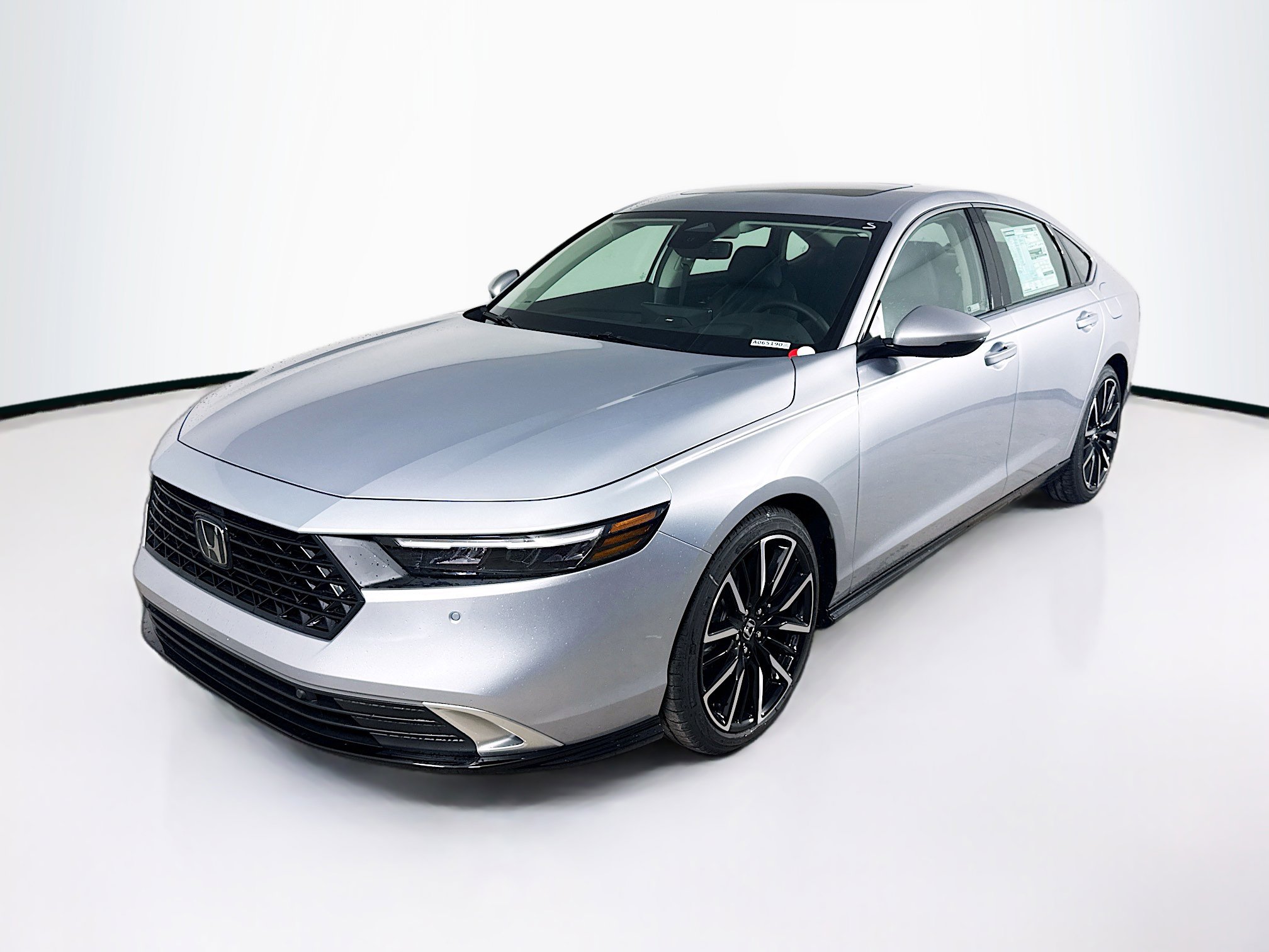 New 2025 Honda Accord Touring image 4