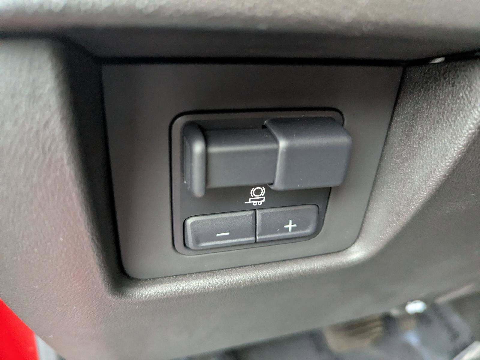 Used 2024 Chevrolet Colorado Trail Boss w/ Technology Package image 24