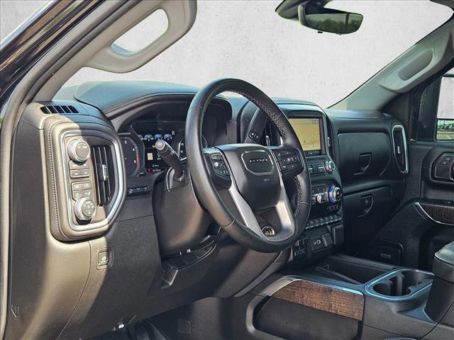 Used 2023 GMC Sierra 2500 Denali w/ Denali Ultimate Package image 10