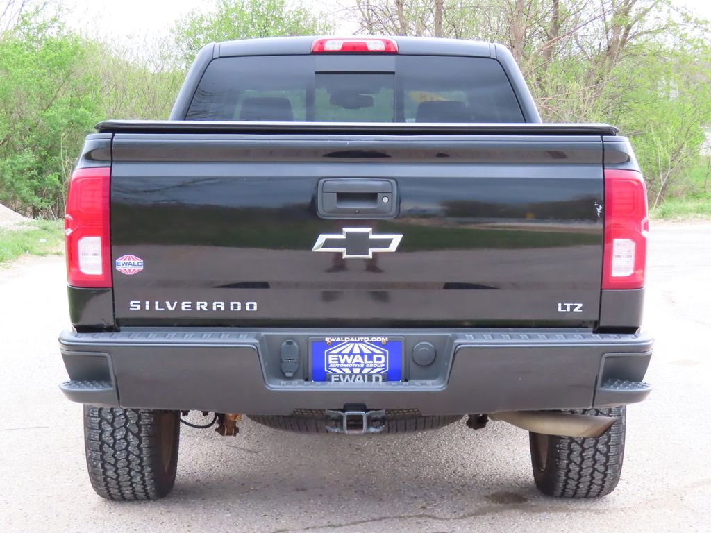 Used 2018 Chevrolet Silverado 1500 LTZ Z71 AWD/4WD image 16