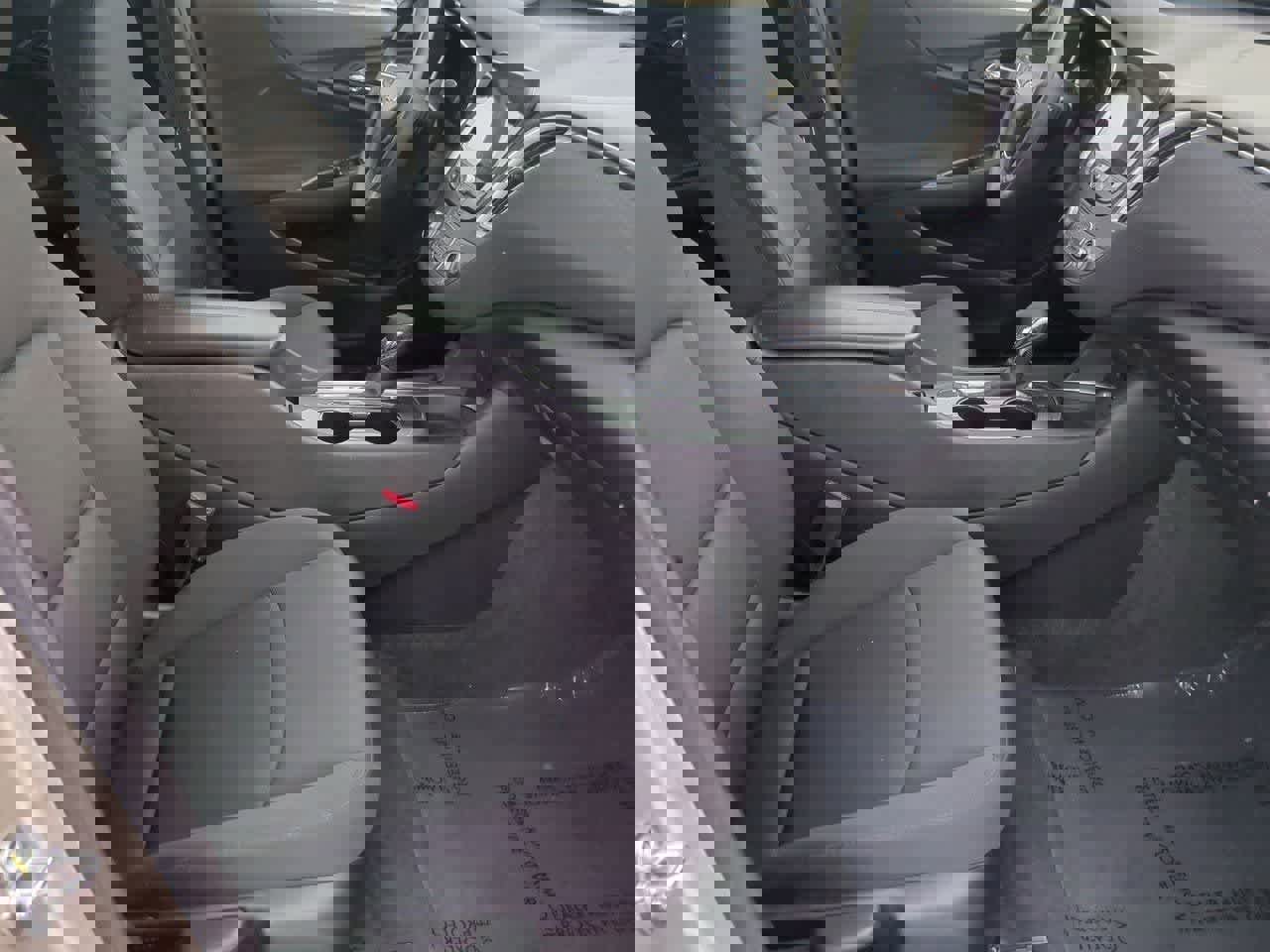 Used 2022 Chevrolet Malibu LT image 21