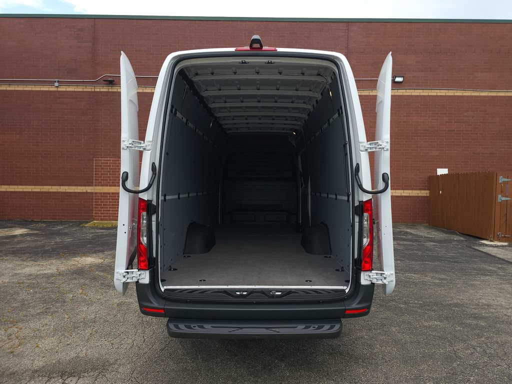 Used 2026 Mercedes-Benz Sprinter 3500 image 22