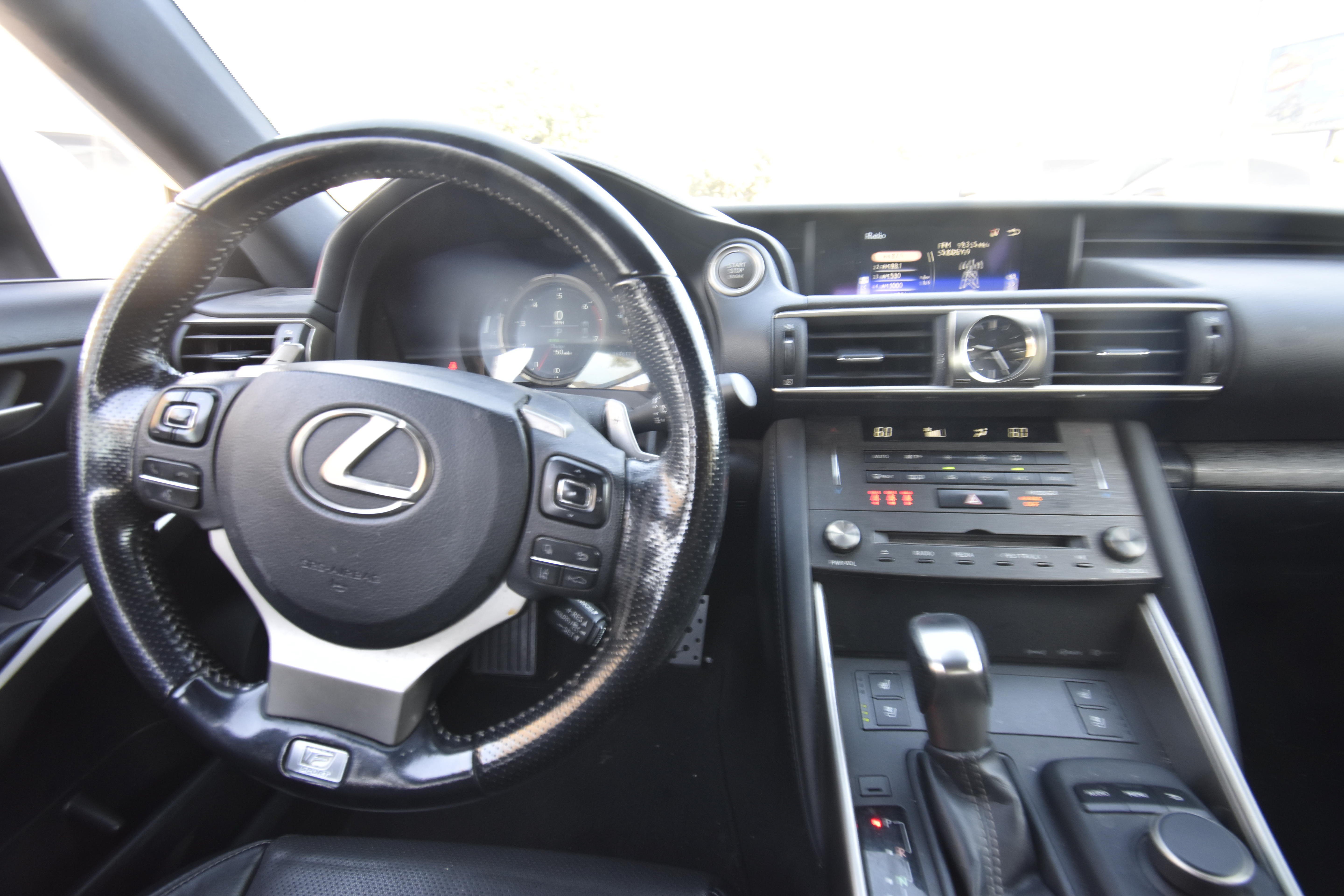 Used 2020 Lexus IS 300 F Sport w/ F Sport Package RWD image 12